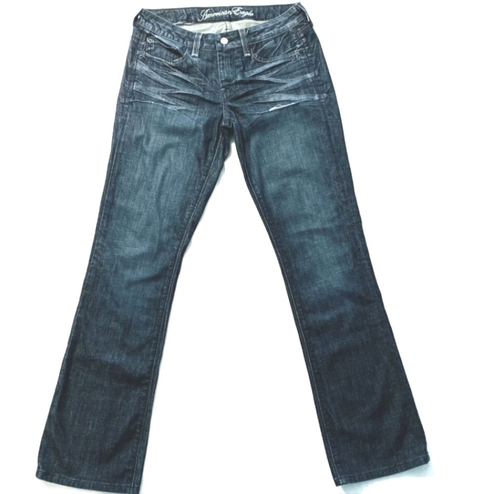 True Boot, Low Rise, Mid to Dark Wash, Denim Jeans. Sz 0 Short.